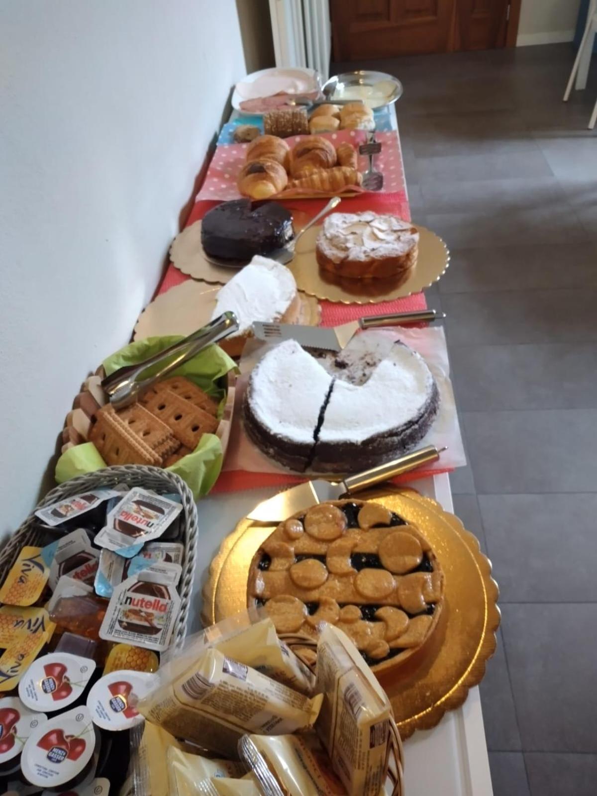 Honey Rooms Φεράρα Εξωτερικό φωτογραφία