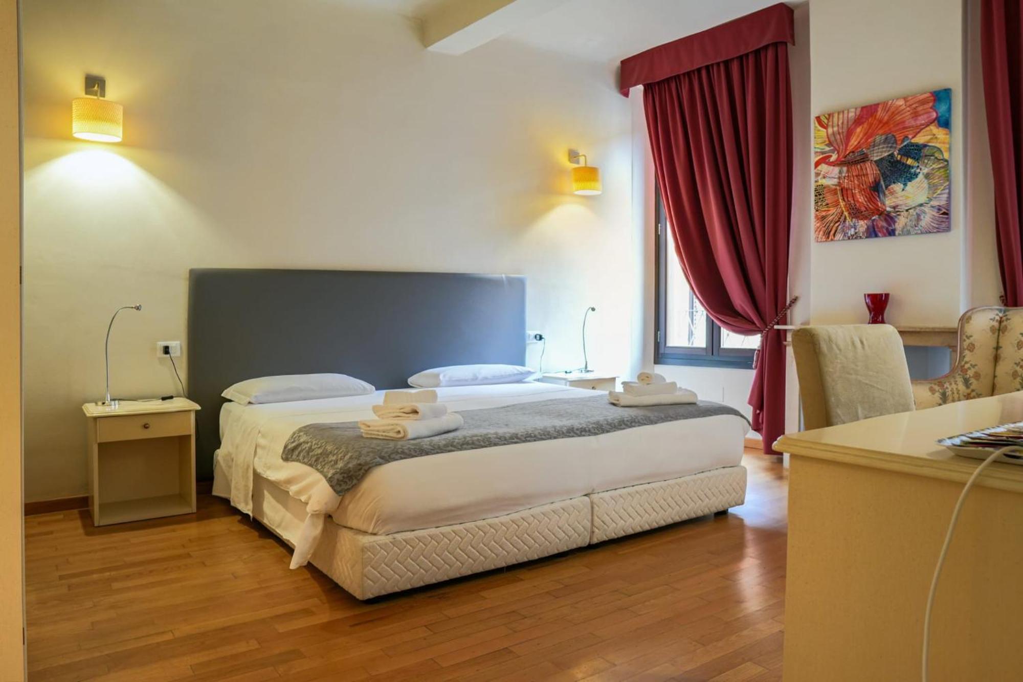 Honey Rooms Φεράρα Εξωτερικό φωτογραφία
